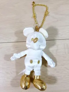 ミッキーマウス プラッシュキーチェーン　ホワイト ゴールド