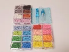 アクアビーズのセットです。
