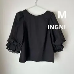 未使用　INGNI ブラックフリルパフスリーブ　ブラウス　M