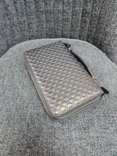 300円スタート　GUCCI　ネイビーブラック 長財布　正規品