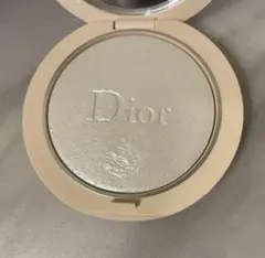 Dior フォーエヴァークチュールルミナイザー 03 パールグロウ