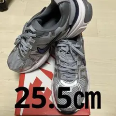 Nike v2k ran メンズ　グレー　25.5 定価¥15730