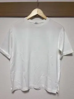 a.v.vアーヴェヴェ ホワイト Tシャツ サイズSのサムネイル