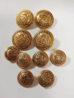 金色ボタン10個セット