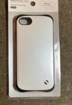 大人気 スマホケース 白 ハード iPhone 7 8 SE 第2世代 第3世代のサムネイル