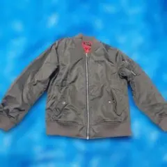 Mサイズ　ジャンパー　上着　アウター　深緑色