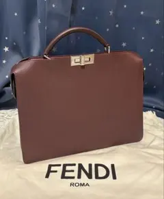 FENDI Peekaboo ビジネスバッグ ボルドーのサムネイル