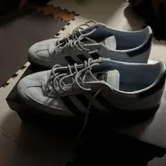 Item thumbnail for item ef121645-d828-4e6b-92bf-1d2bda956130