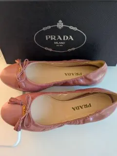 2026年最新】PRADA カラー：ピンク系 レディース フラットシューズ