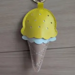 アイスクリームモチーフ キーホルダーのサムネイル