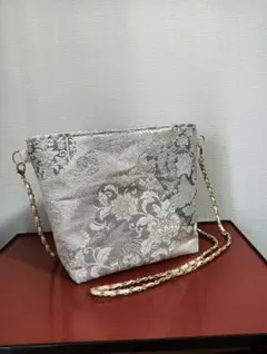 Item thumbnail for item dc99f33c-eeca-4f54-a752-1d9618fdb9d7