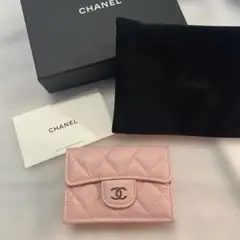 CHANEL ピンクレザー三つ折り財布