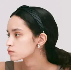 IRIS 47 petite tsuki earring シルバー 月のサムネイル