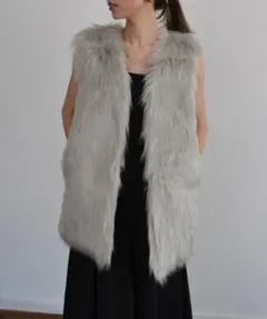 リアルファーベスト ベスト