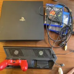 PS4 pro 純正コントローラー、スタンド、コード、ソフト付き　動作確認済み