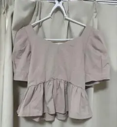 deicy パフスリーブ ペプラムカットソーのサムネイル