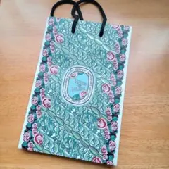 Item thumbnail for item 43c71445-4a06-4451-9c17-1065b0c62566