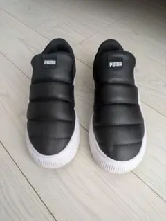 プーマ PUMA スリッポン スニーカー ブラックのサムネイル