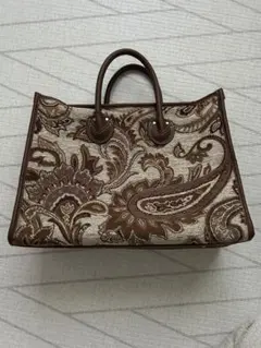 バック