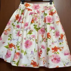 Rene ルネ　花　プリント　スカート　 オーガンジー　裏地付きのサムネイル