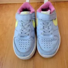 Nike スニーカー ライトブルー/ピンク　18.0cm