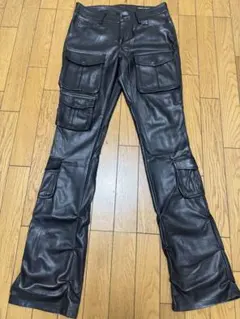 SMOKE RISE フェイクレザー カーゴパンツ ブラック 30×36 - メルカリ