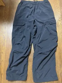 URBAN RESERCH ナイロンカーゴパンツ ブラック Mサイズのサムネイル
