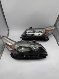 ホンダストリーム RN6 RN7 RN8 RN9 純正 HID ヘッドライト左右 - メルカリ