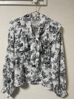 【値下げ】トワルドジュイ柄ボウタイフリルブラウス M