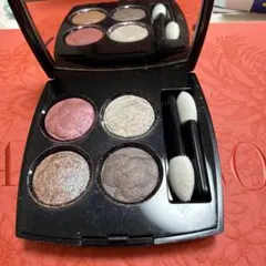 CHANEL アイシャドウパレット