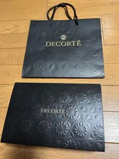 DECORTÉ ショップ袋 ギフトボックス 畳んでお値下げ - メルカリ