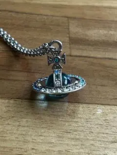 値下げ中 Vivienne Westwood オーブ ネックレスのサムネイル