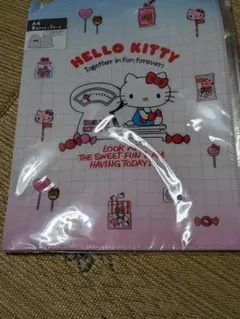 【新品未使用未開封】ハローキティ　A4ファスナー付き6Ｐファイル