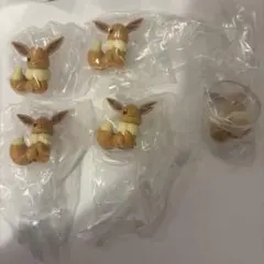 ポケットモンスター しっぽみてみてフィギュア3　イーブイ ガチャガチャ ポケモン