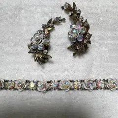 ミハエルネグリン　イヤリング&ブレスレット