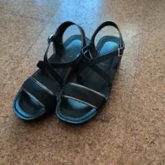 ブラックストラップサンダル25cm