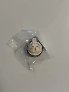 ちいかわ　くら寿司　うさぎ　フィギュアキーホルダー