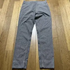 UNIQLO スリムフィット グレー パンツ S