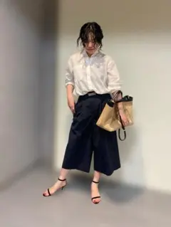 NEBULONIE. ネブローニ　アンクルクロスストラップ　サンダルのサムネイル