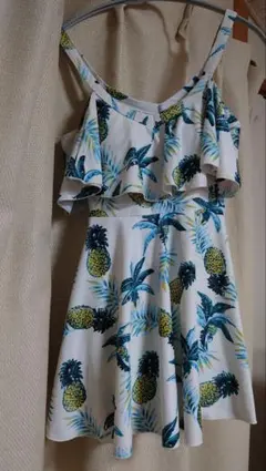 パイナップル柄 フリル付き水着