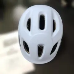 Hugmet mini 子ども用 自転車ヘルメット ホワイト