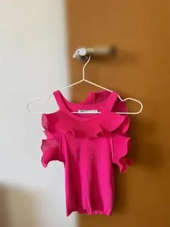ZARA フリルリブニットトップス ピンク Sサイズのサムネイル