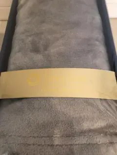 新品未使用　グランドゴールドブランケット