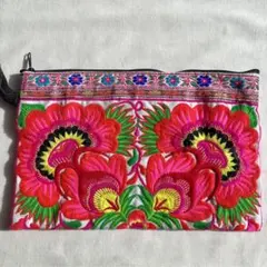 タイ アジア 刺繍 リゾート ポーチ ビラボン ビームス チャイハネ ZARAのサムネイル