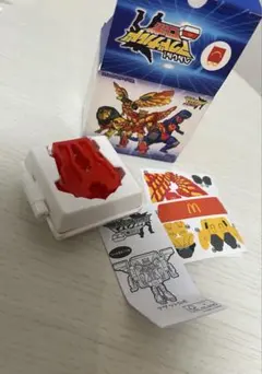 マクドナルド　ハッピーセット　へんしんマクドナルドロボ　第1弾　ナゲットロボ