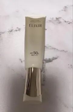 ELIXIR エリクシール アドバンスド スキンフィニッシャー - メルカリ