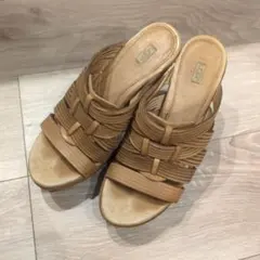 UGG ブラウン ウェッジサンダル
