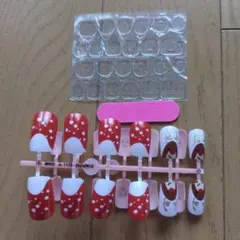 最終値下げ　新品　未使用　クリスマスデザイン ネイルチップ 12個セット