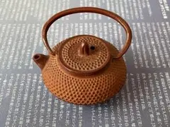 2026年最新】南部 鉄瓶 霰の人気アイテム - メルカリ 南部鉄器 鉄瓶 霰