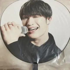 SixTONES うちわ　ジェシー